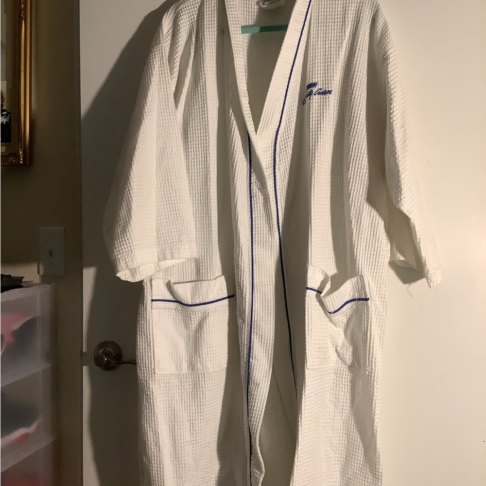 White bathrobe Very good condition - comfortable bathrobe